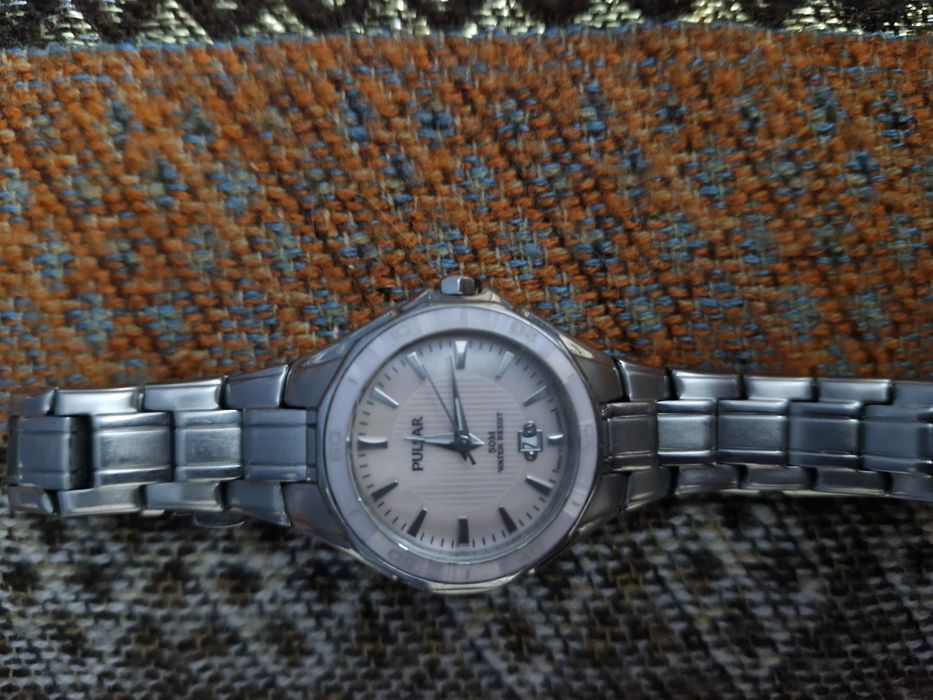 Pulsar водонепрониц часы женские