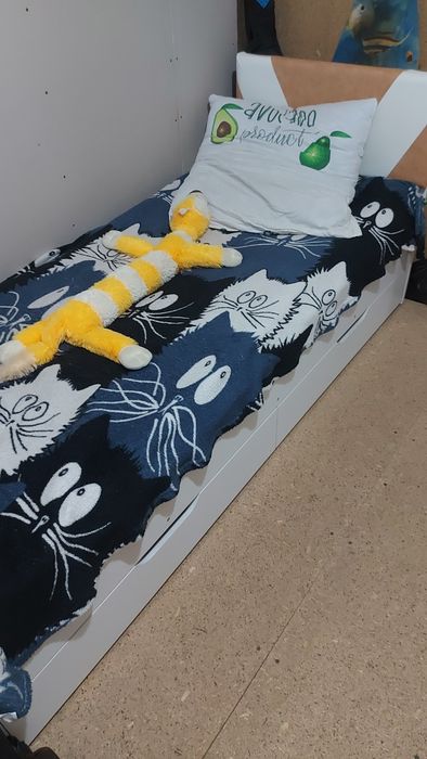 Продам    кровать.