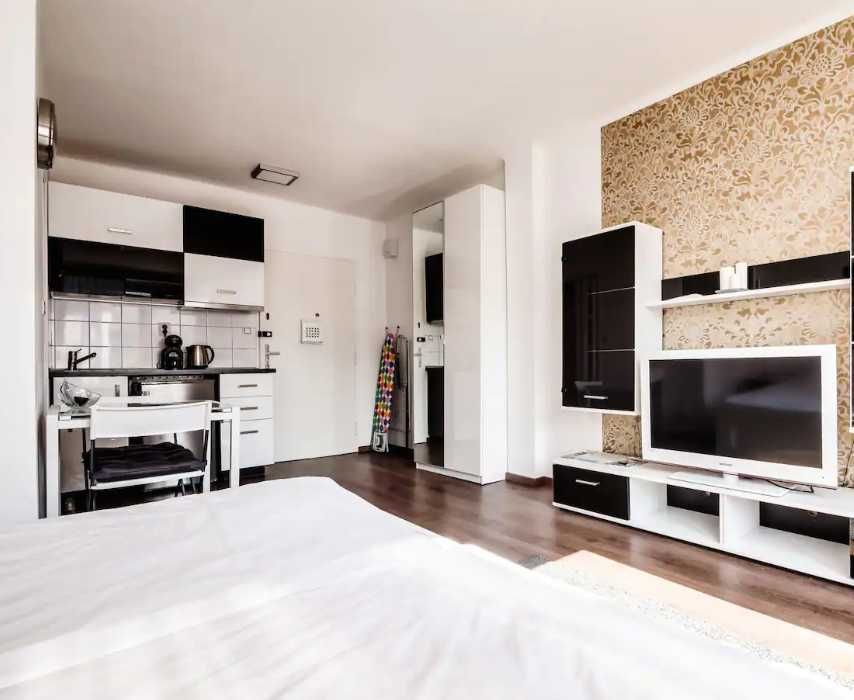 Дава се под наем Едностаен апартамент в Пловдив, Христо Смирненски - 33 кв.м за 168.3 € - Снимка #3