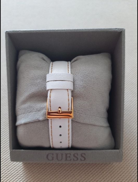 Ceas Guess - nou