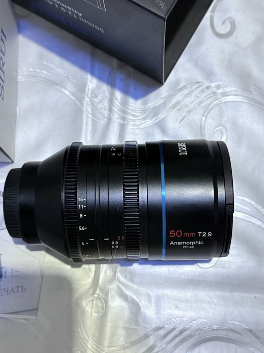 SONY. SIRUI 50mm Anamorphic