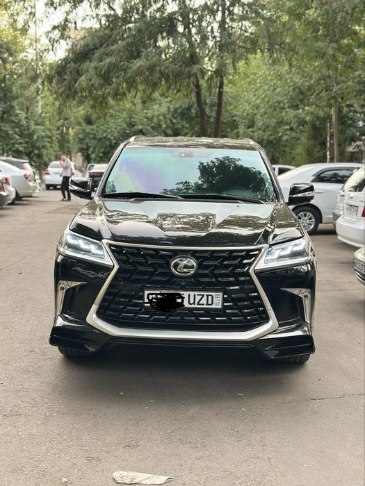 Lexus LX570 S restaling sotiladi