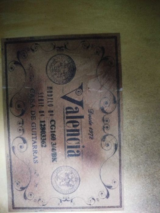 класическа китара за дете около 7 години