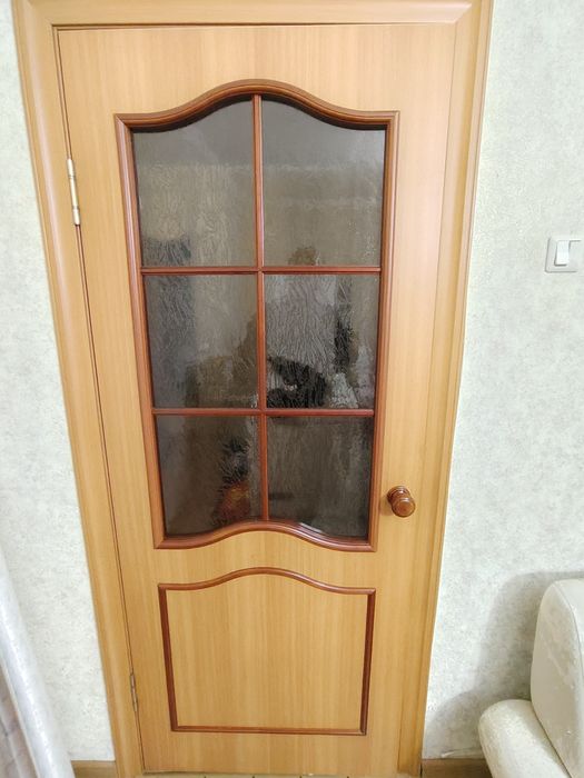 Продам двери межкомнатные