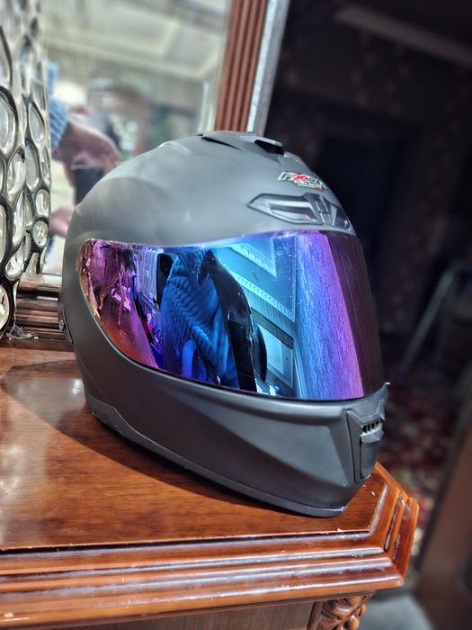 Moto shlem ideal holatda