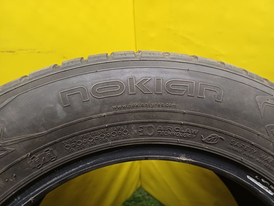 Шина R15 195/65 Nokian.