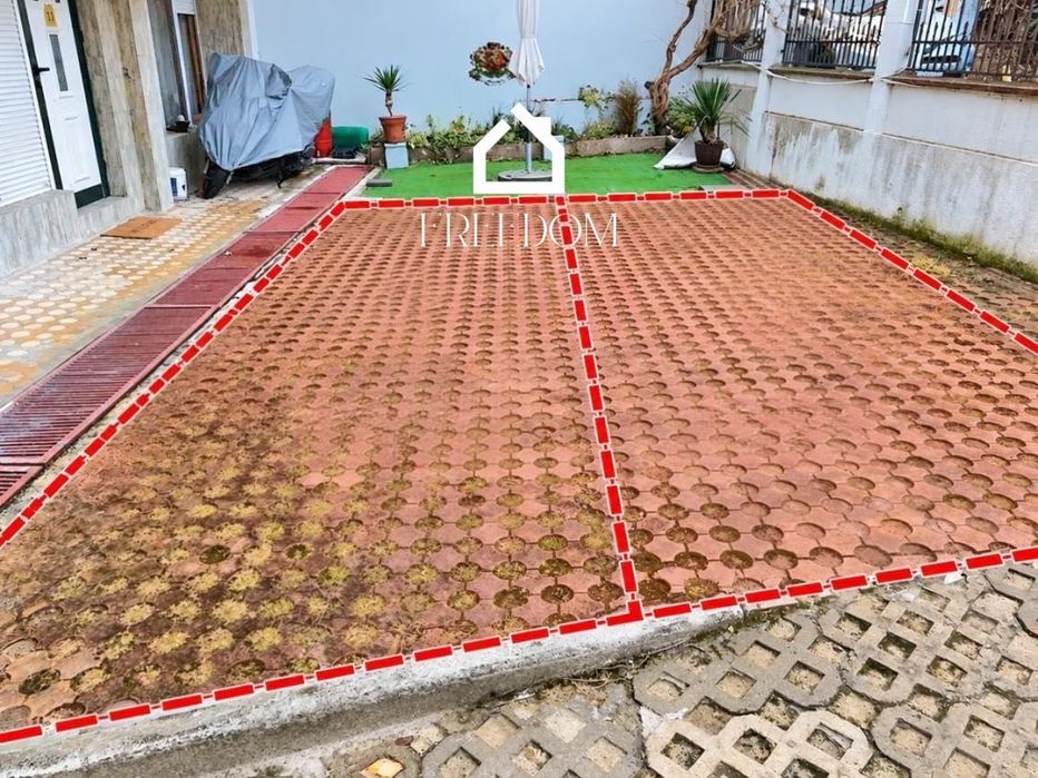 Продава се Двустаен апартамент в Варна, Бриз - 59 кв.м за 2017 €/кв.м - Снимка #10