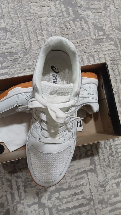 Кроссовки Asics Gel-Rocket 10 (Белые, дышащие)