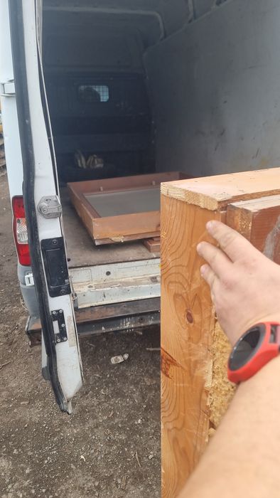 Бус СЪС ШОФЬОР под наем