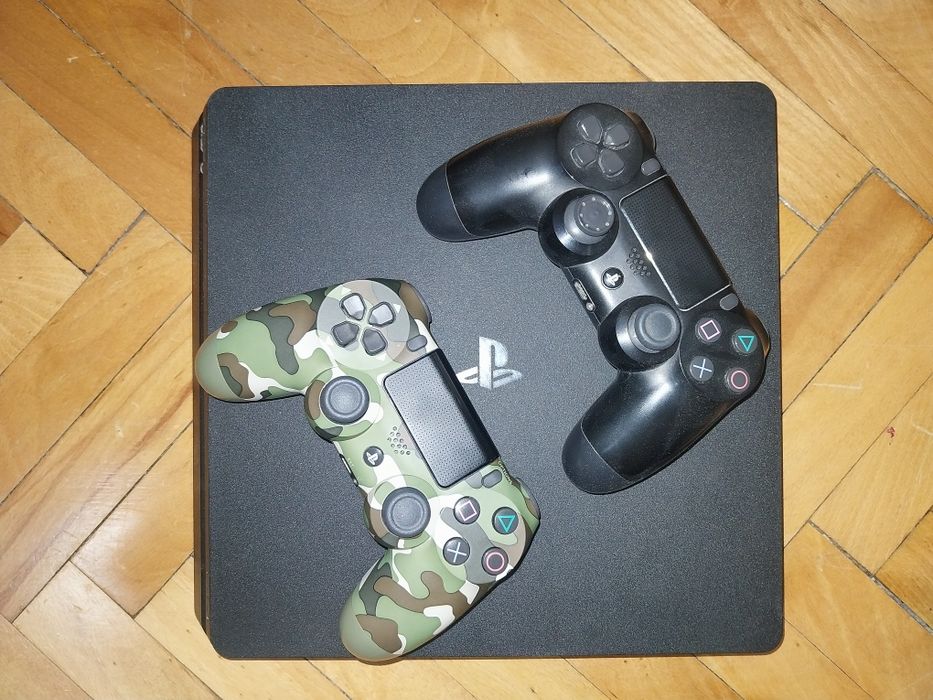 PS4 1TB+2 джойстика