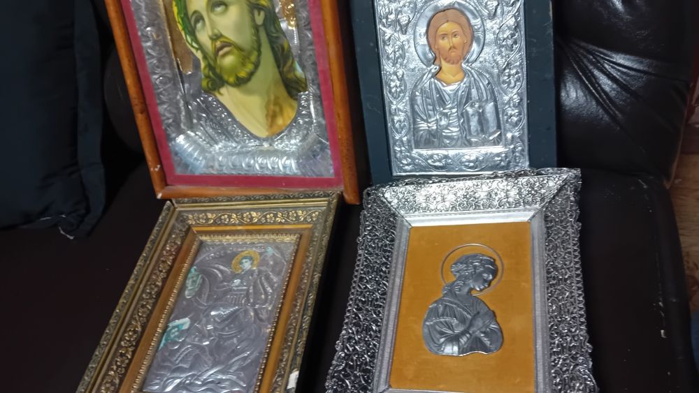 Старинни  икони Иисус  Христос  и Св. Георги