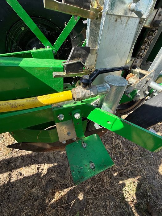 Разсадо-посадъчна машина Sfoggia Italia – 3 реда