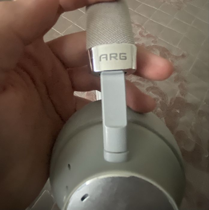 Продам наушники