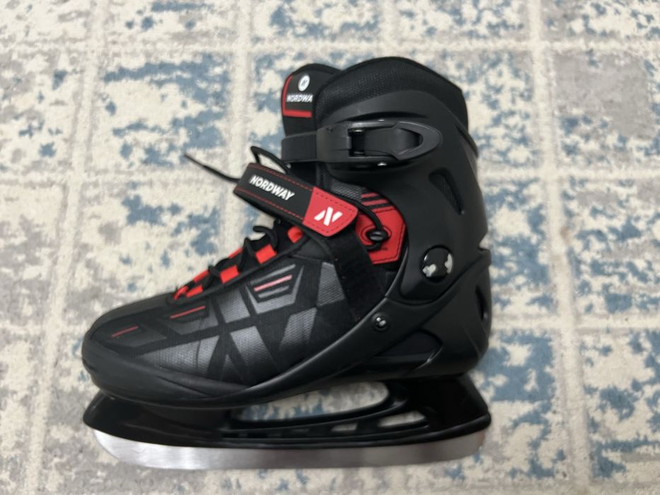 Продам коньки состояние идеальное