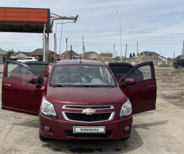 Продаю автомобиль