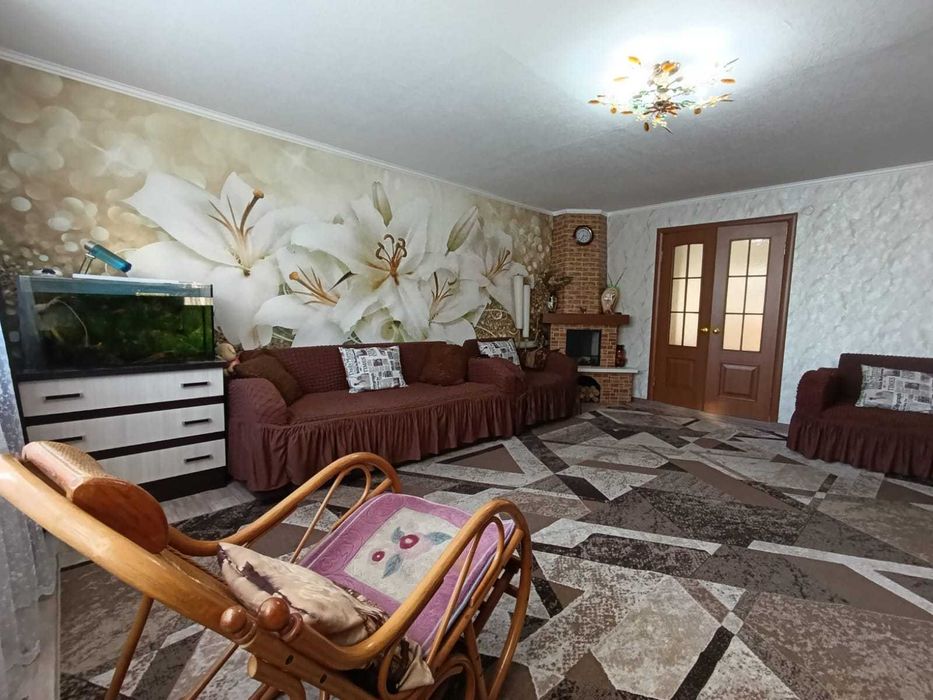 Продается 3 комн дом в центре города