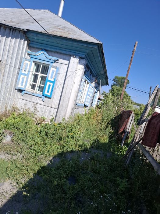 Продам дом в селе Бобровка