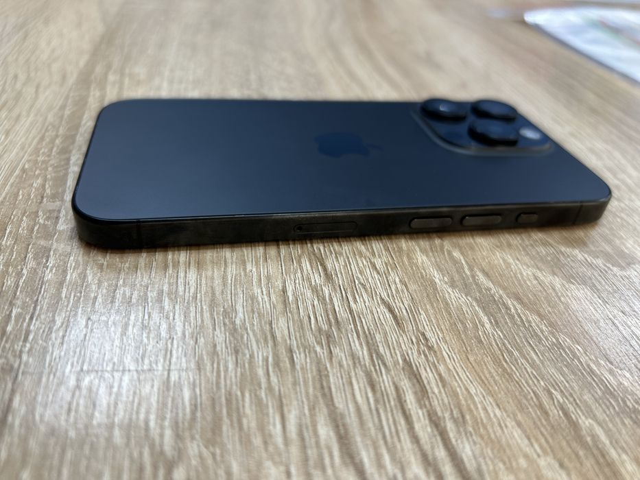 Iphone 15 Pro в идеальном состоянии