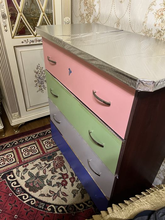 Детская шкафчик даром