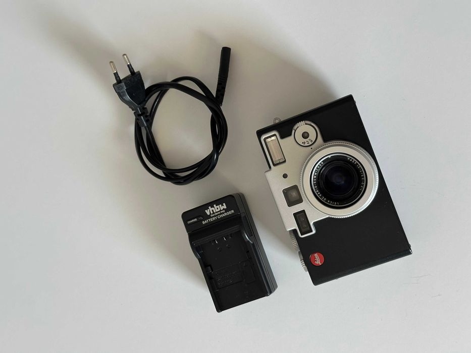 Leica Digilux 1 Camera digitala