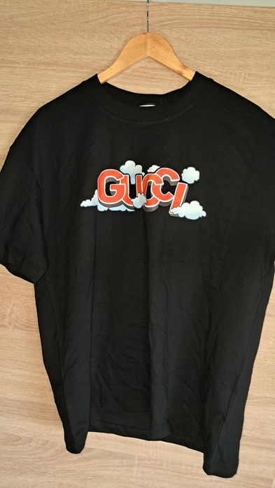 Vand tricou gucci