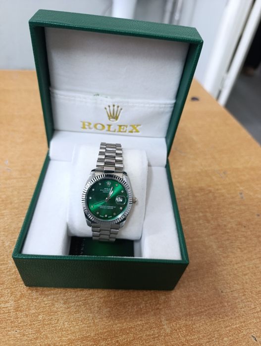 Продам часы rolex