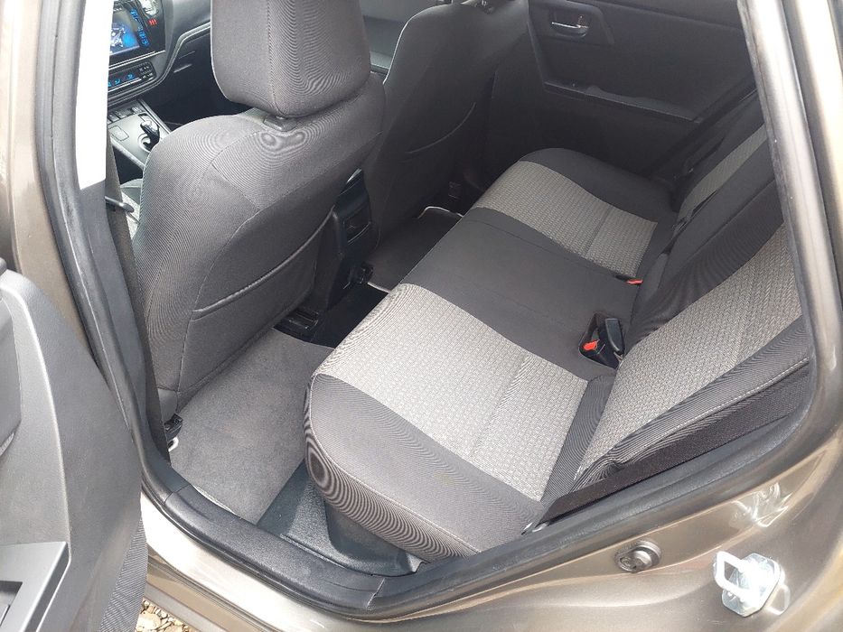 Toyota Auris Team D 1.8 Business Hybrid Automatic 136 cp Euro 6 167.000 km