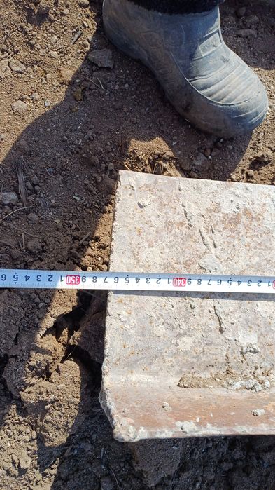 Швеллер в отличном состоянии