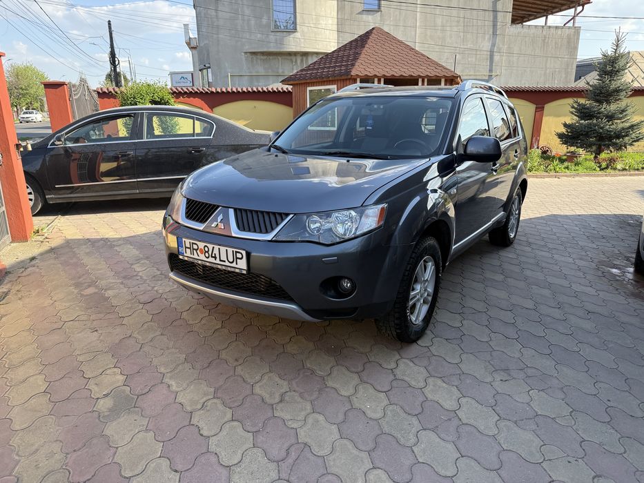 mitsubishi outlander