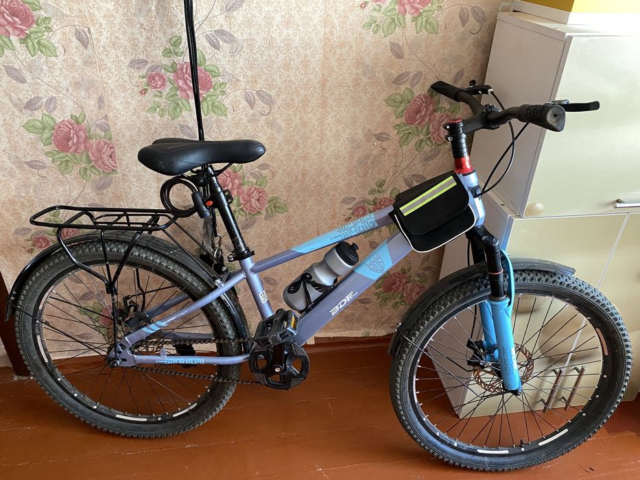 Продам полускоростной велосипед,в отличном состояний.