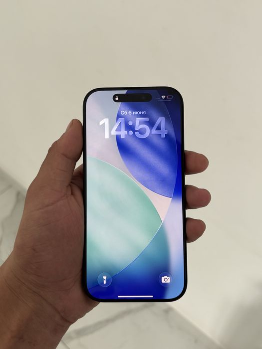 Продам iPhone 16 Pro 256gb 90%