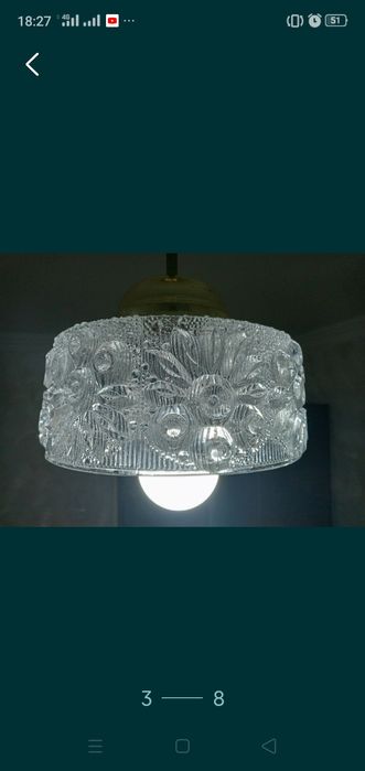 Люстра хрустальная.