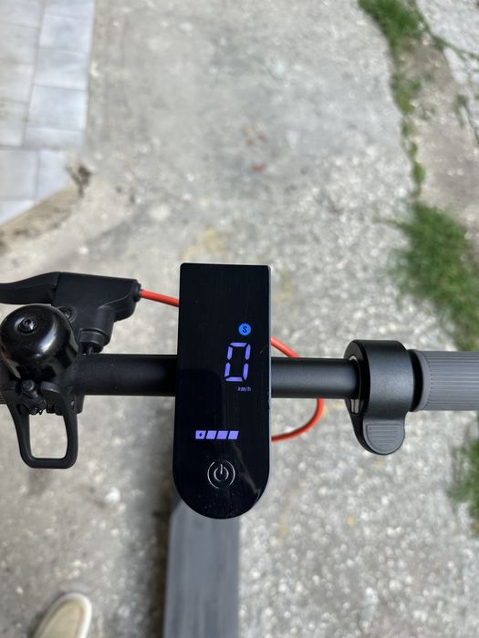 Електрическа тротинетка Xiaomi Electric Scooter 4 Lite Gen2