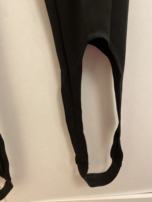 Colanti negri noi