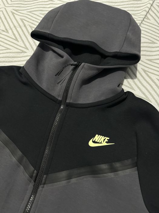 Nike Tech Fleece костюм