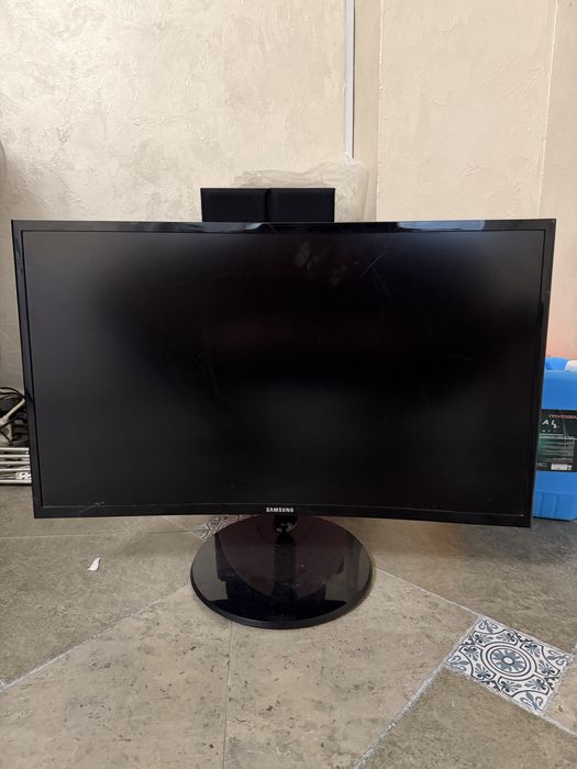 Монитор Samsung 27