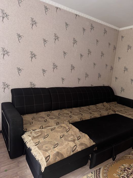 Продам диван в хорошем состоянии