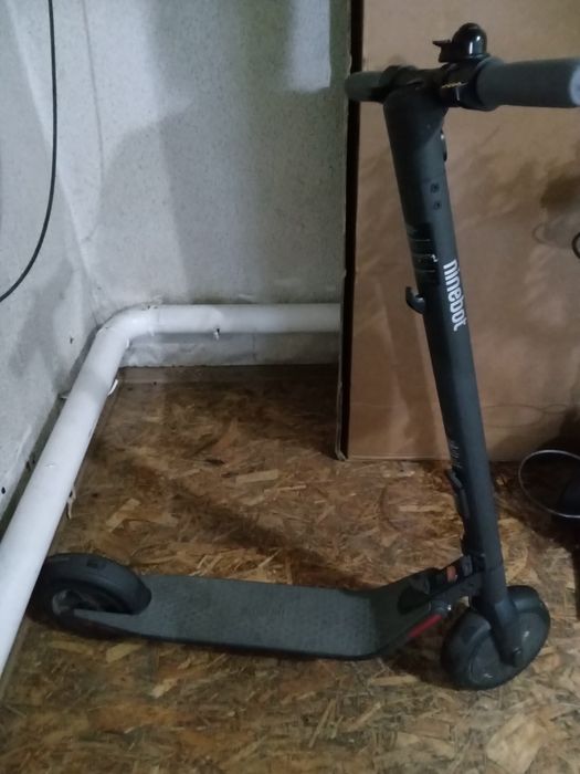 Электро самокат в идеальном состоянии
