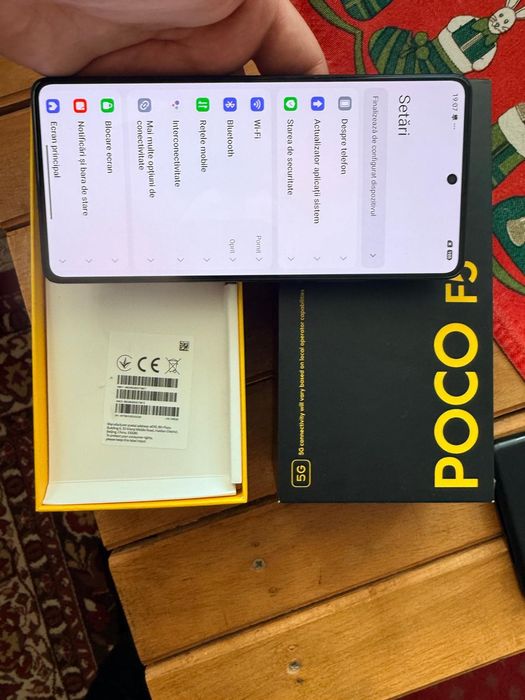 Poco F5 5G - 256GB Stocare, Xiaomi HyperOS, Ca Nou, Full Box