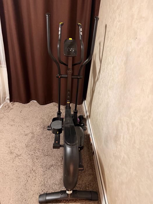 Bicicleta eliptica Domyos EL 520