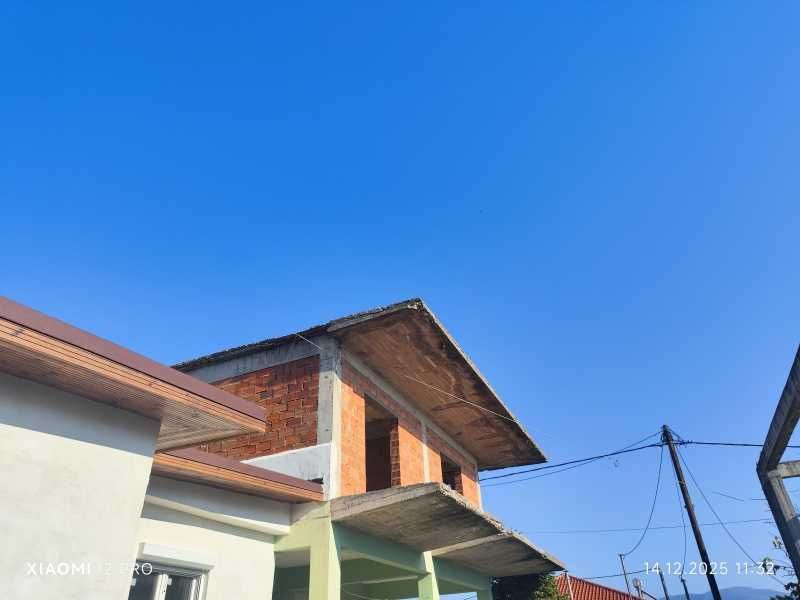 Недовършен апартамент с голям двор в Неа Кердилия, Амфиполи