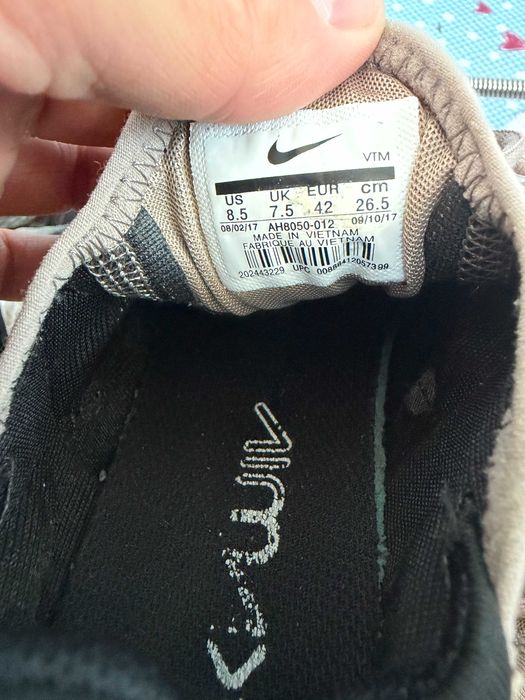 Nike Air Max 270''оригинални маратонки 42 номер