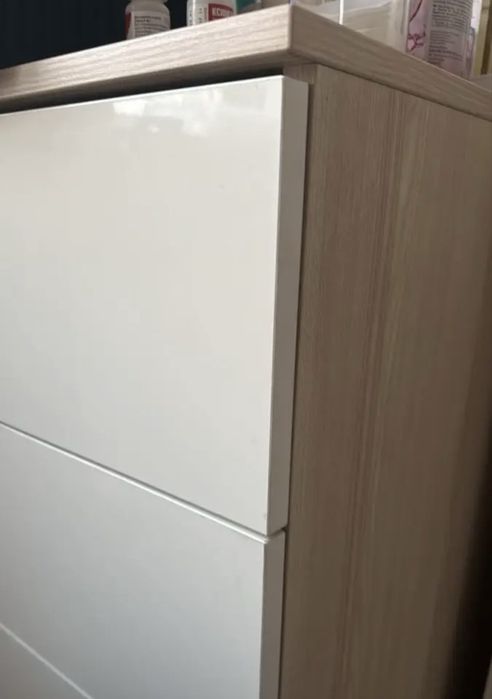 Белый комод в хорошем состоянии