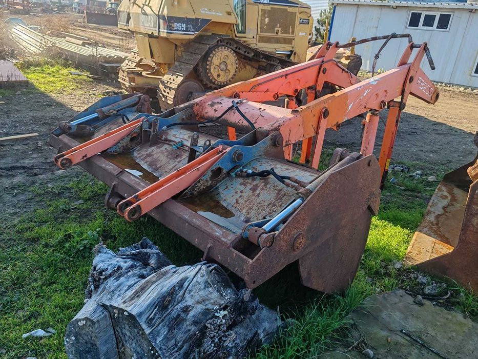 Brat Fata Buldoexcavator Fiat Hitachi (new holland)