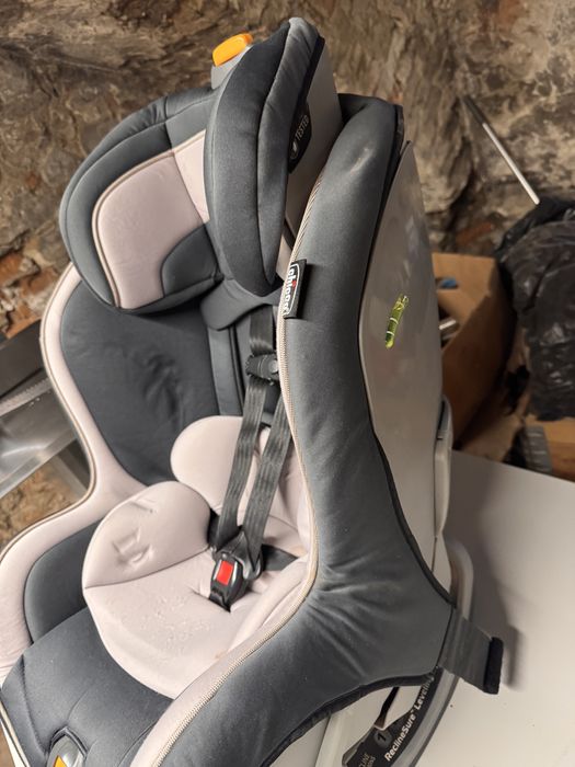 Scaun Auto copil- Chicco nextfit zip