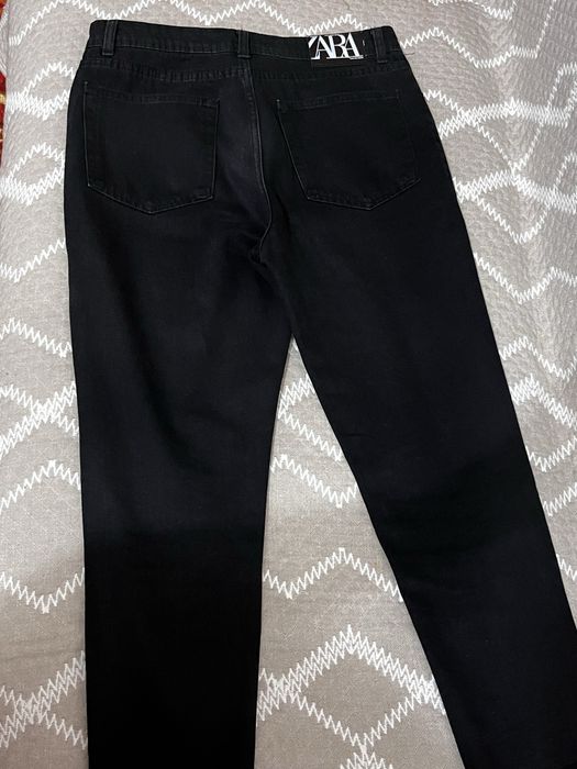 продам джинсы ZARA