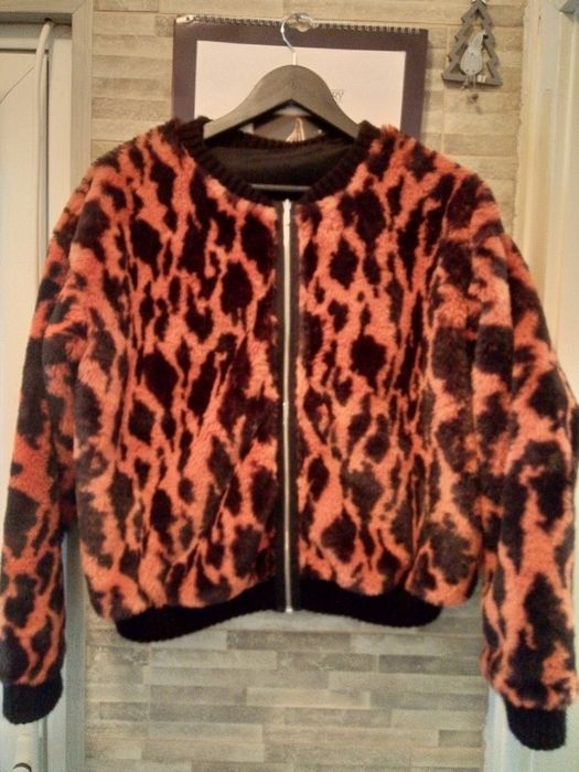 Дамско пухено яке