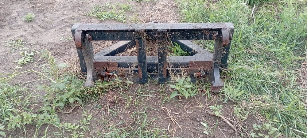 Продам отвал двухсторонний