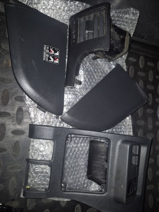 Пластик тойота королла 150