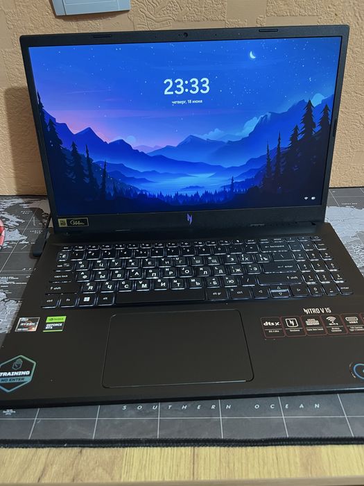 Продаю игровой ноутбук Acer